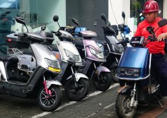 一次性利用医用防护口罩不该设置呼吸阀；佩带